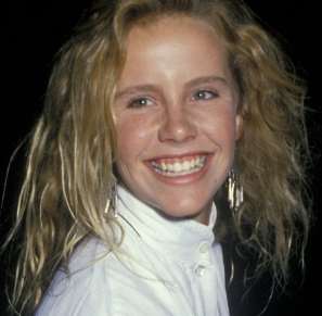 Amanda Peterson